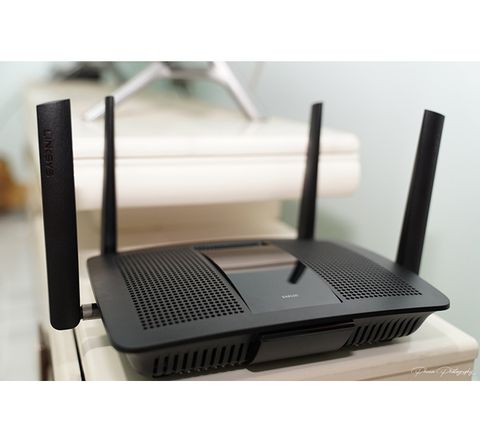  ROUTER WIFI LINKSYS EA8100 MAX-STREAM™ AC2600 