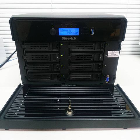  NAS Buffalo TeraStation TS5800D 