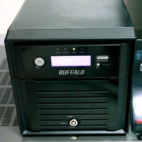  NAS Buffalo TeraStation TS5200D 