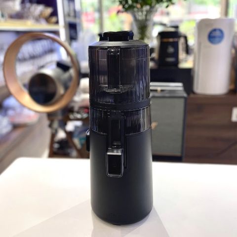  Máy ép chậm Hurom H410 màu đen/xám 