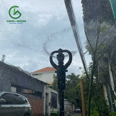  Béc tưới cây thân xoay kiểu bướm ren 21mm AQ220 - Ấn Độ 