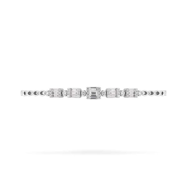 Lắc tay vàng trắng 14K gắn kim cương DOJI AFBB900513F2ML1