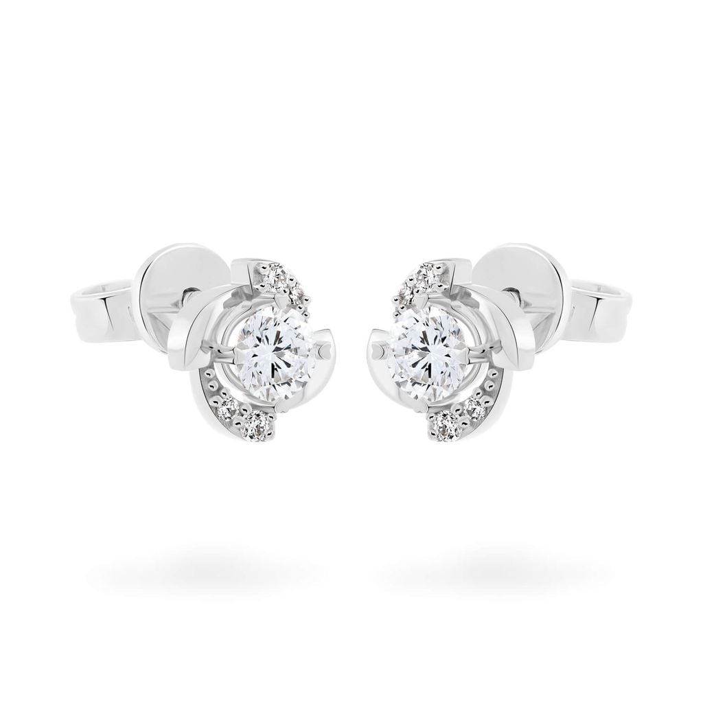 Hoa tai vàng trắng 18K gắn đá CZ DOJI AFEM200474D2CZ1 