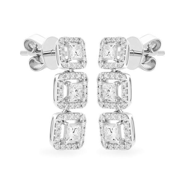 Hoa tai vàng trắng 18K gắn kim cương DOJI AFER000232D2DA1