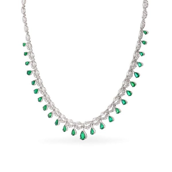 Kiềng cổ vàng trắng 18K gắn kim cương DOJI AFND000228D2DA1