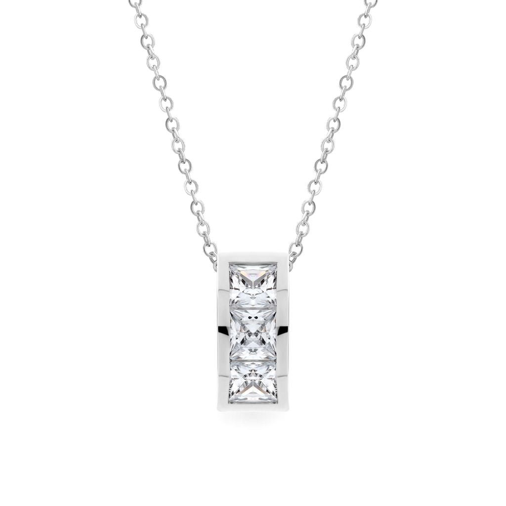 Mặt dây vàng trắng 18K gắn đá CZ DOJI AFPM201113D2CZ1 