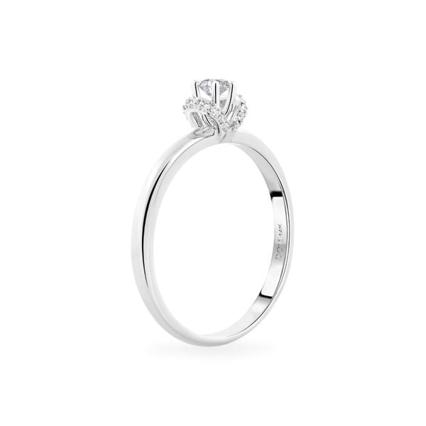 Nhẫn vàng trắng 14K gắn kim cương DOJI AFRB002511F2HA1