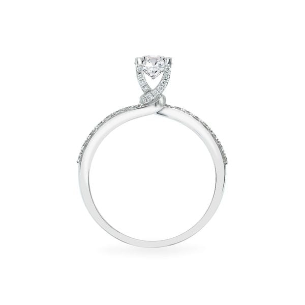 Nhẫn đính hôn vàng trắng 14K gắn kim cương DOJI AFRE000087F2NN1