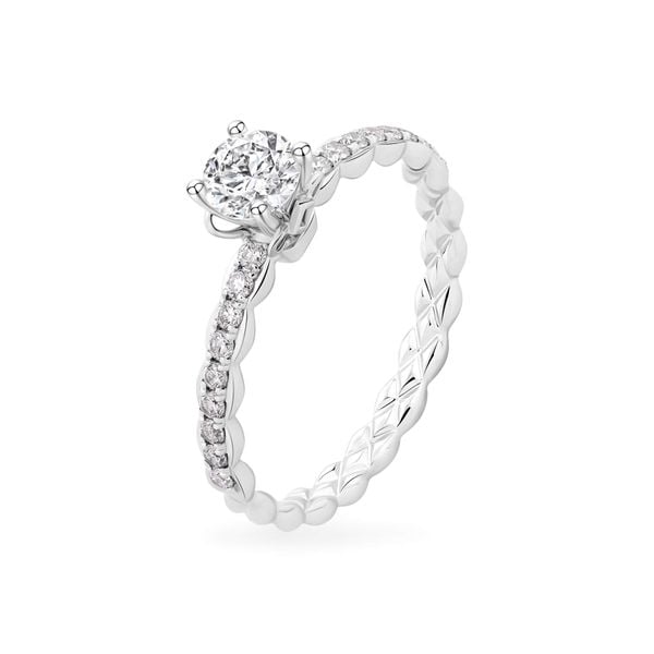 Nhẫn đính hôn vàng trắng 14K gắn kim cương DOJI AFRE000117F2NN1