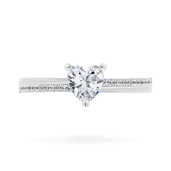 Nhẫn vàng trắng 14K gắn đá CZ DOJI AFRJ000403F2CZ1