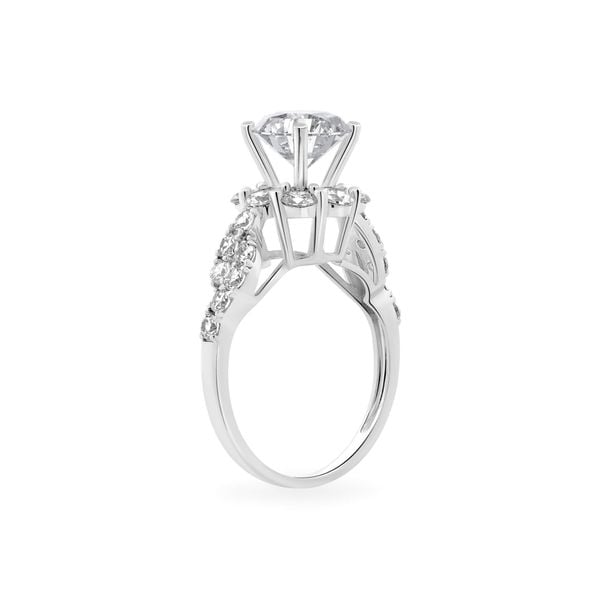 Nhẫn vàng trắng 18K gắn đá CZ DOJI AFRM500028D2CZ1