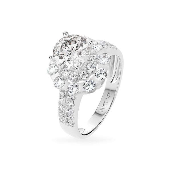 Nhẫn vàng trắng 18K gắn đá CZ DOJI AFRM500097D2CZ1