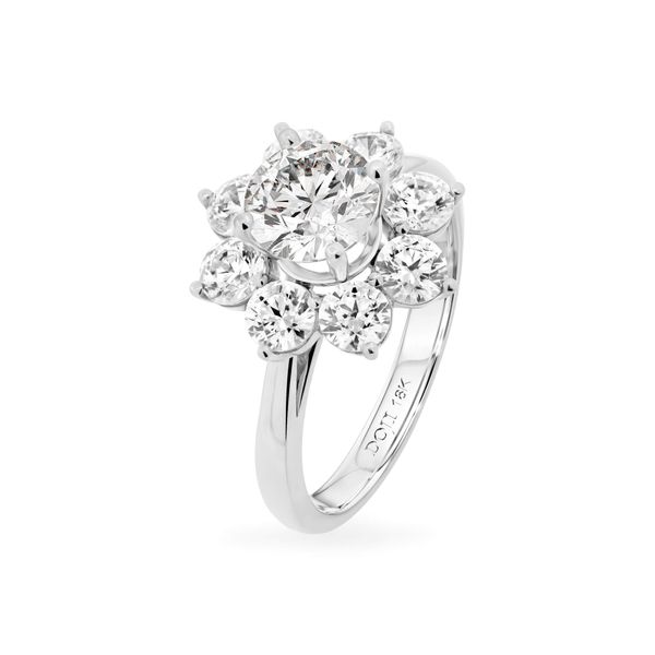 Nhẫn vàng trắng 18K gắn đá CZ DOJI AFRM500126D2CZ1