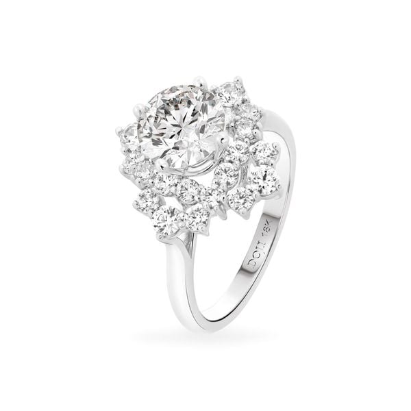 Nhẫn vàng trắng 18K gắn đá CZ DOJI AFRM500165D2CZ1