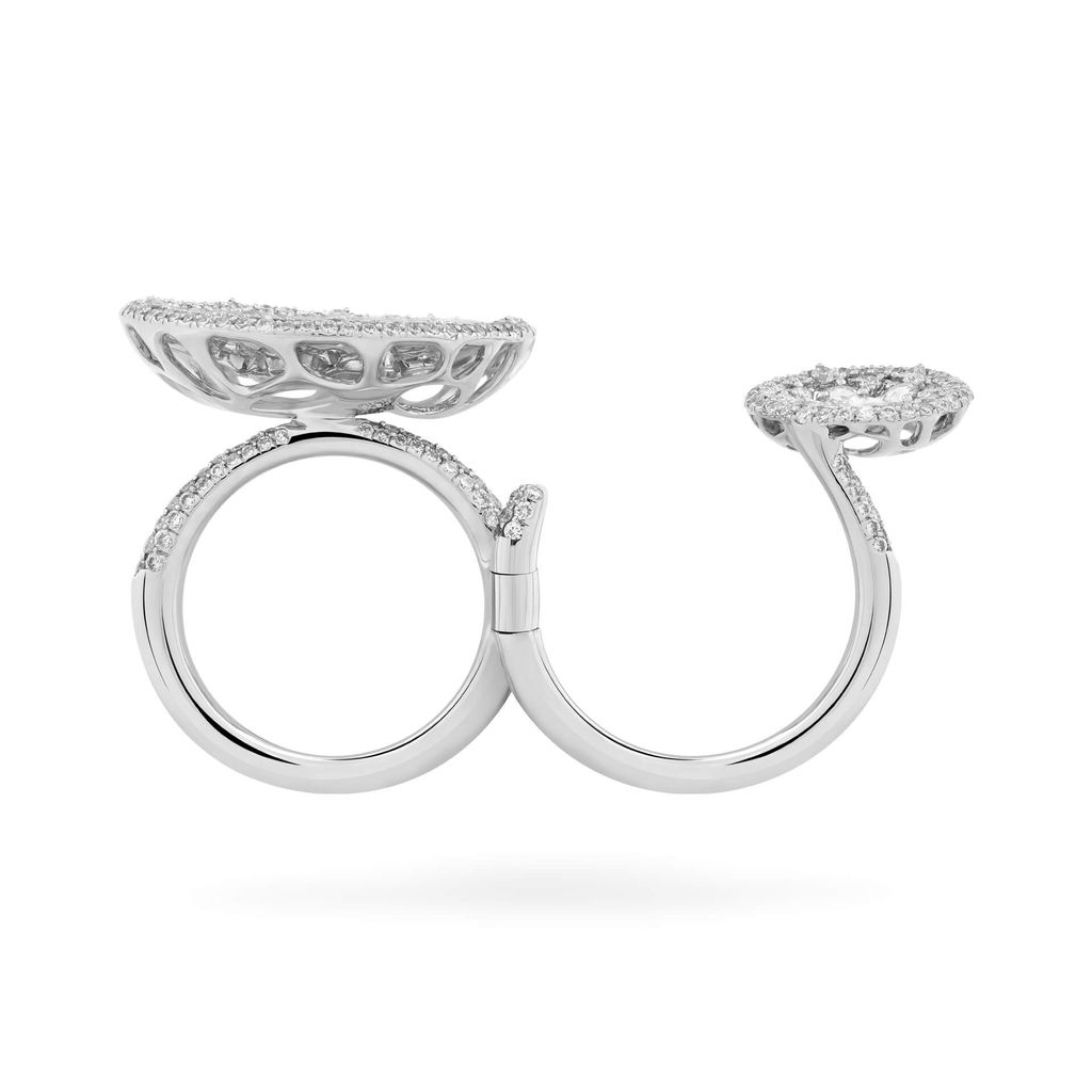 Nhẫn vàng trắng 18K gắn kim cương DOJI AFRR000049D2DA1 