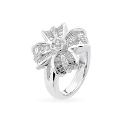 Nhẫn vàng trắng 18K gắn kim cương DOJI AFRR000113D2DA1