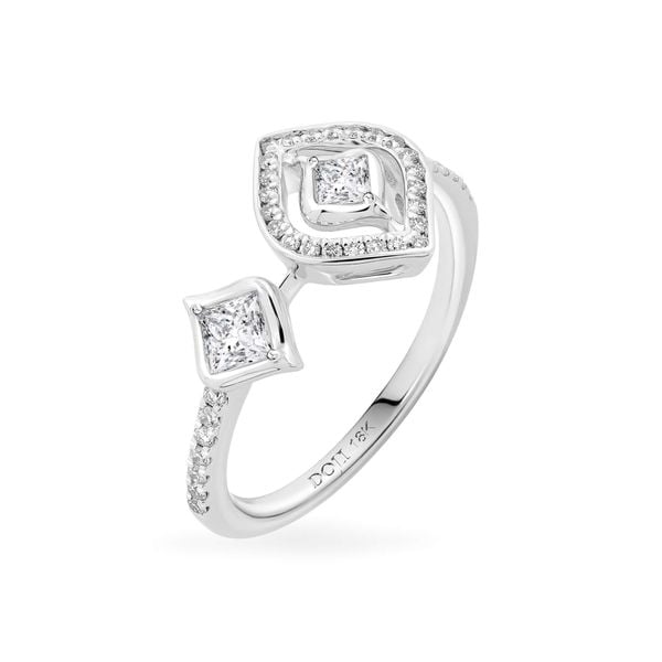Nhẫn vàng trắng 18K gắn kim cương DOJI AFRR000451D2DA1