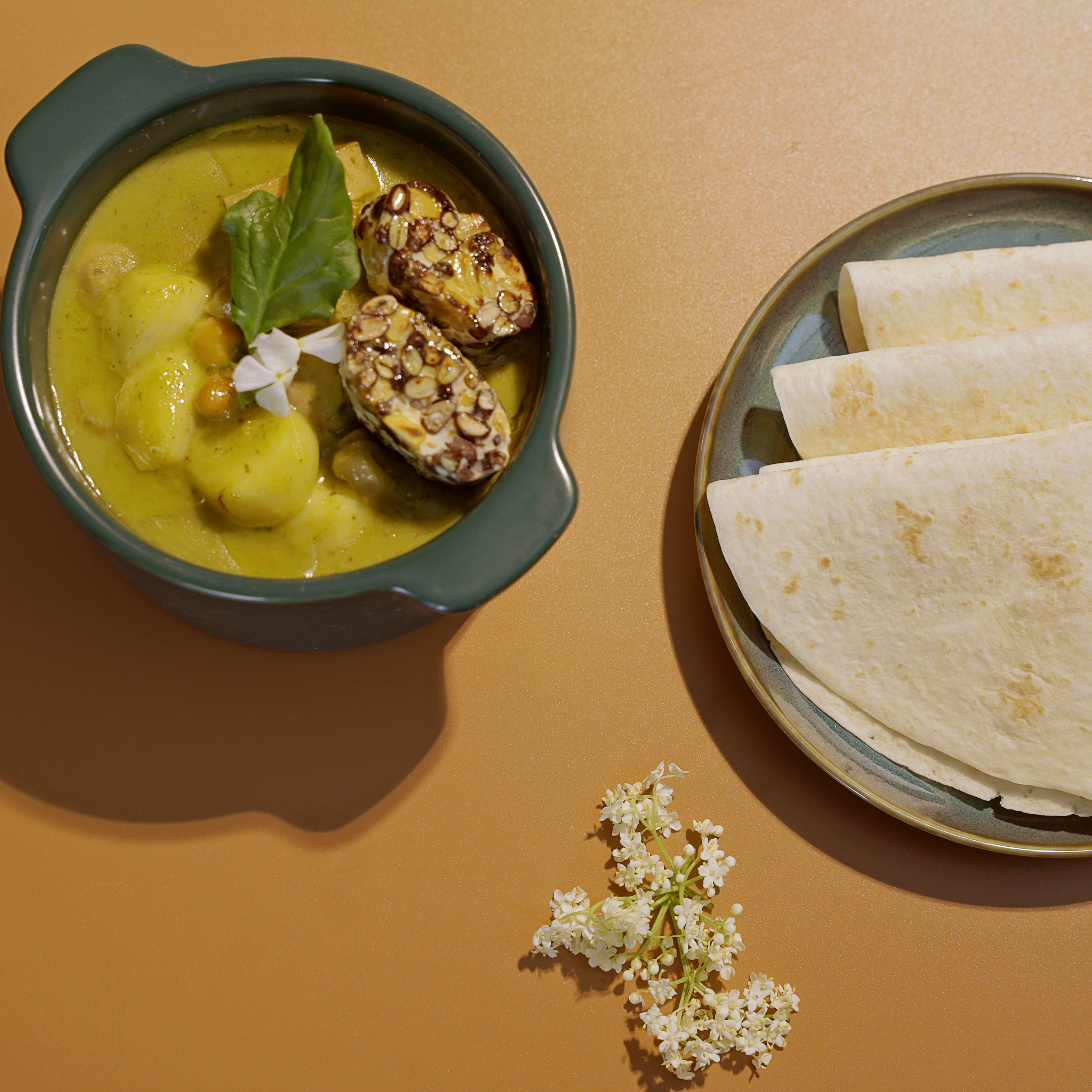  Cà Ri Thái Xanh (Kèm Bún/Bánh Mì) 