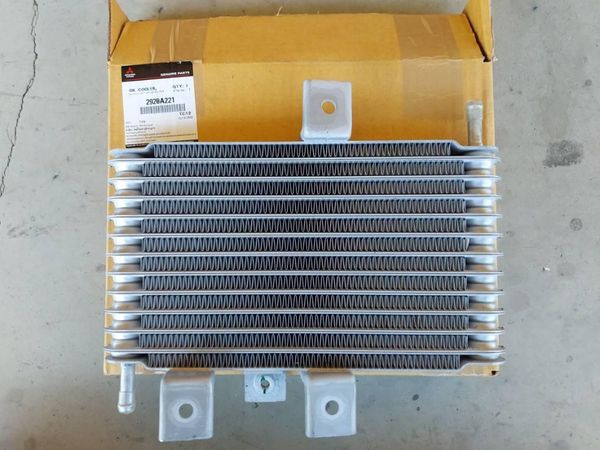 Mitsubishi 2920A221 Genuine Oil Cooler,T/M