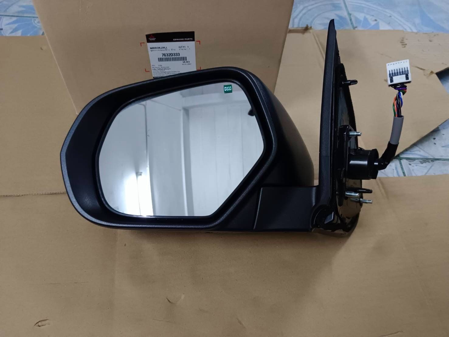 ◆mayu◆ 7632A357 Mitsubishi OEM Genuine Mirror ASSY Door LH for sale