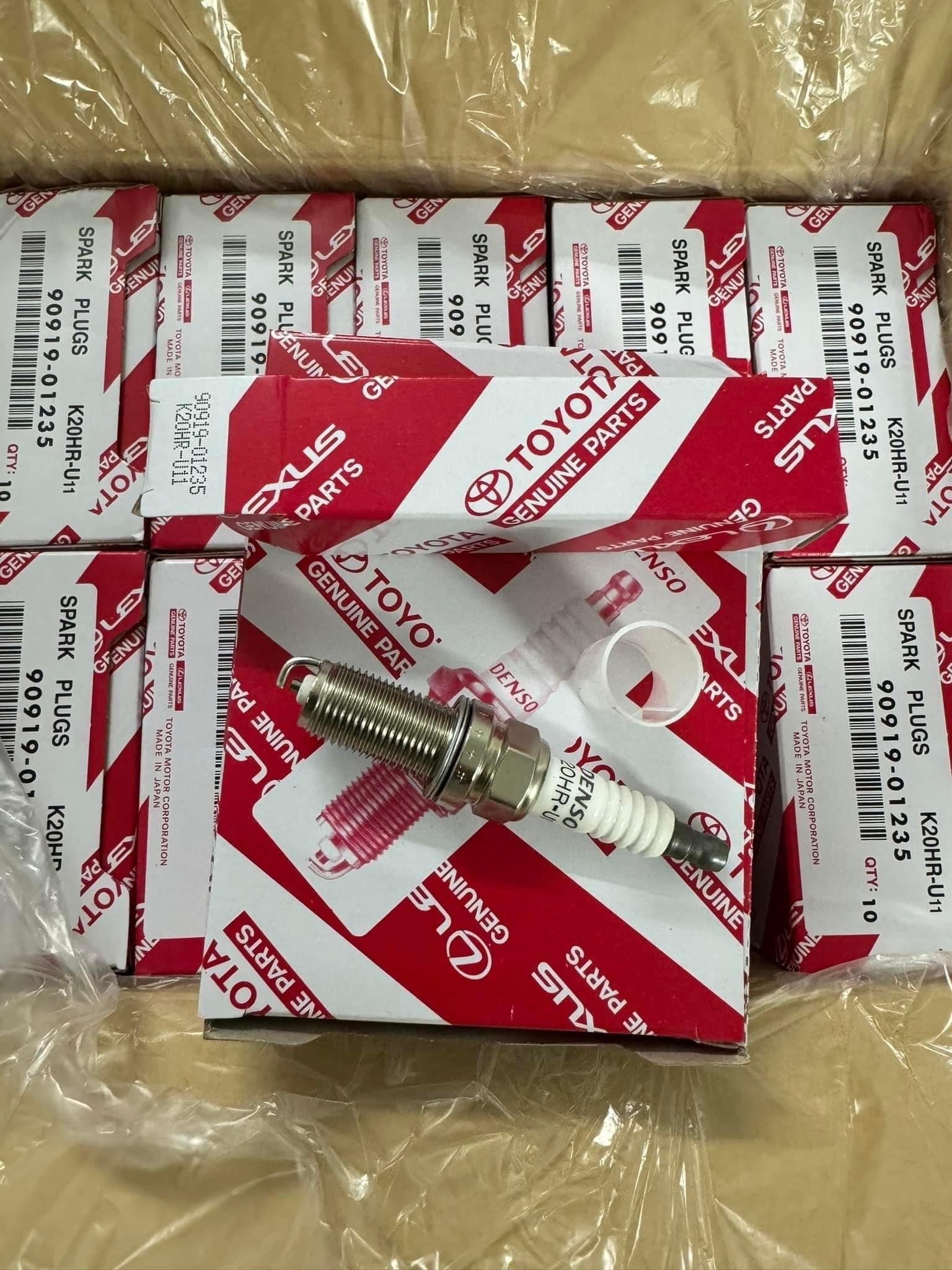 Toyota 90919-01235 Genuine Spark Plugs 9091901235 – AZ Parts Now