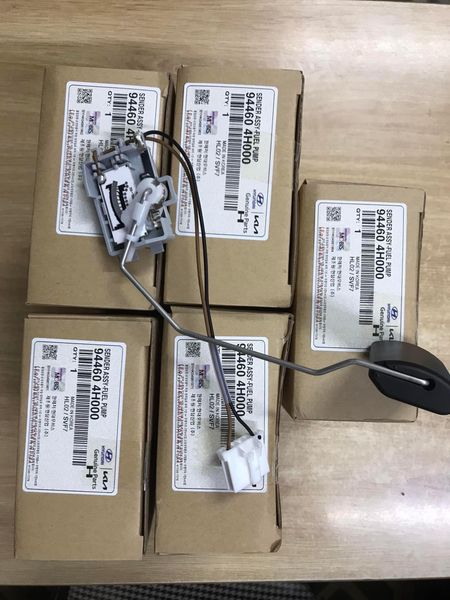 GENUINE HYUNDAI SENDER ASSY-FUEL PUMP 944604H000