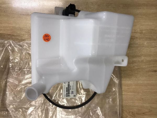 GENUINE HYUNDAI RESERVOIR ASSY-W/SHLD WASHER 983005M200