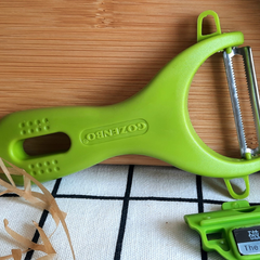  健康煮磁扣式削皮刀(齒刀) 