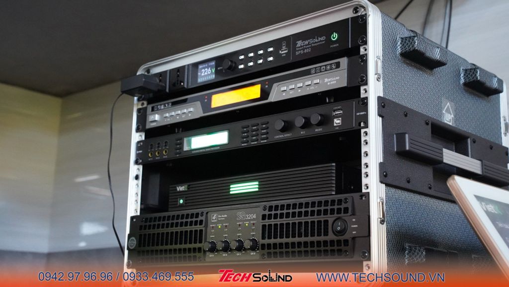 Bộ Micro Karaoke M-5900
