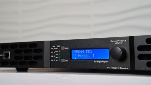 Amplifier&DSP 4 kênh ClassD Techsound XD-1300
