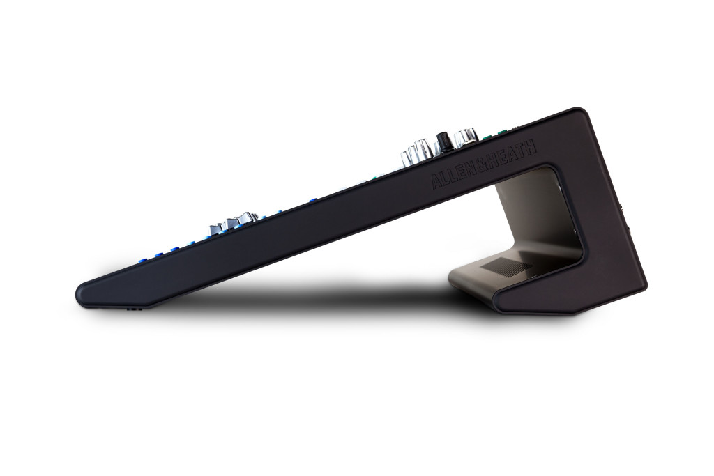 Bàn Mixer Allen & Heath QU16