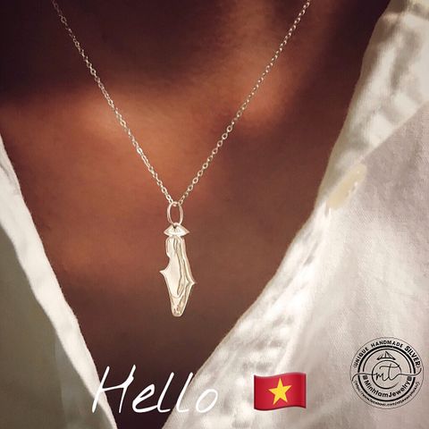  Vietnam lady with Ao dai Necklace | dây chuyền bạc Áo dài | design by MinhtamJewelry 