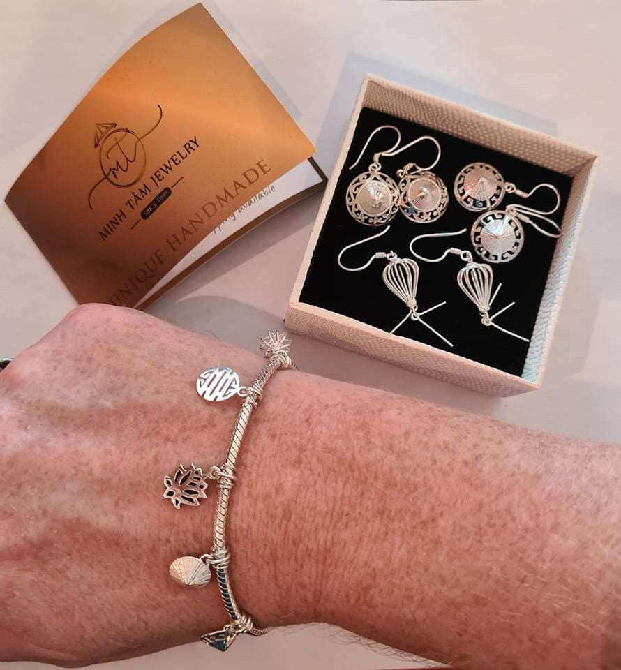 Minh Tam Jewelry Hội An – Vietnam charm Silver bracelet lắc