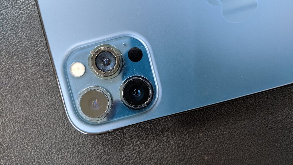 Thay Kính Camera Sau iPhone 12 / 12 Mini / 12 Pro / 12 Pro Max