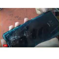 Thay kính lưng, nắp lưng Xiaomi Redmi Note 8, Note 8 Pro