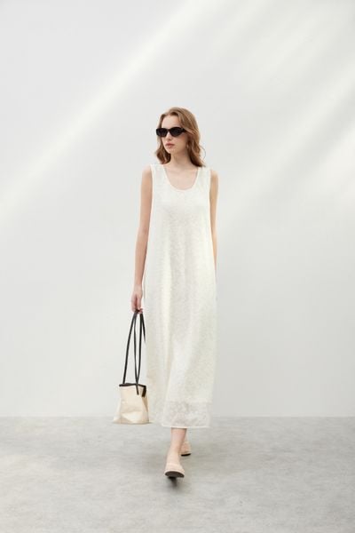  Sleeveless Floral Layered Dress 