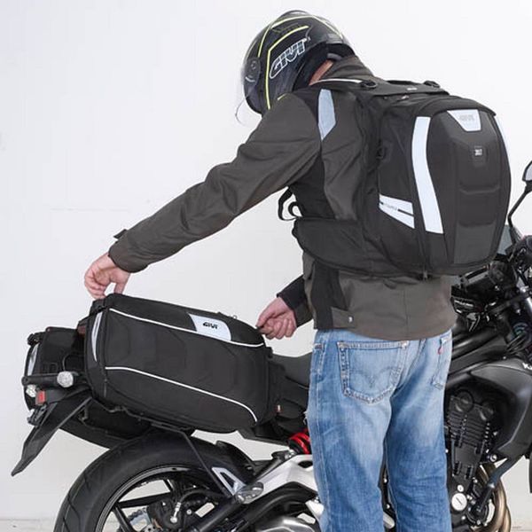 Ba lô đeo lưng Givi Xstream XS317