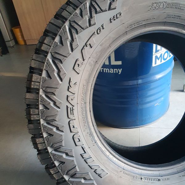 Lốp địa hình Falken Wildpeak RT01