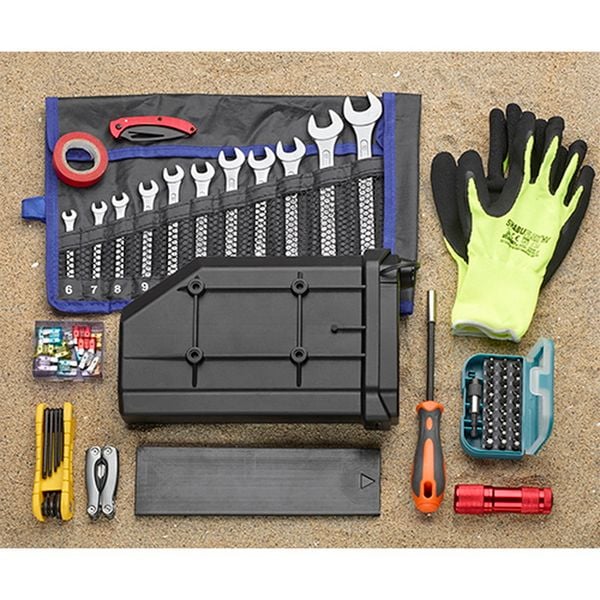 Givi S250 toolbox