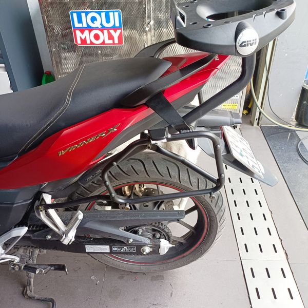 Khung hông Givi Honda Winner 150, WinnerX