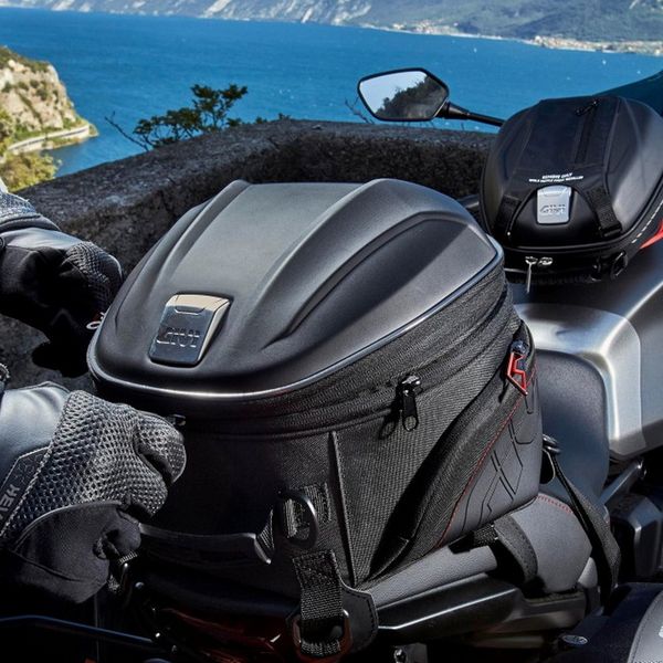 Túi yên sau Givi ST607B 22L