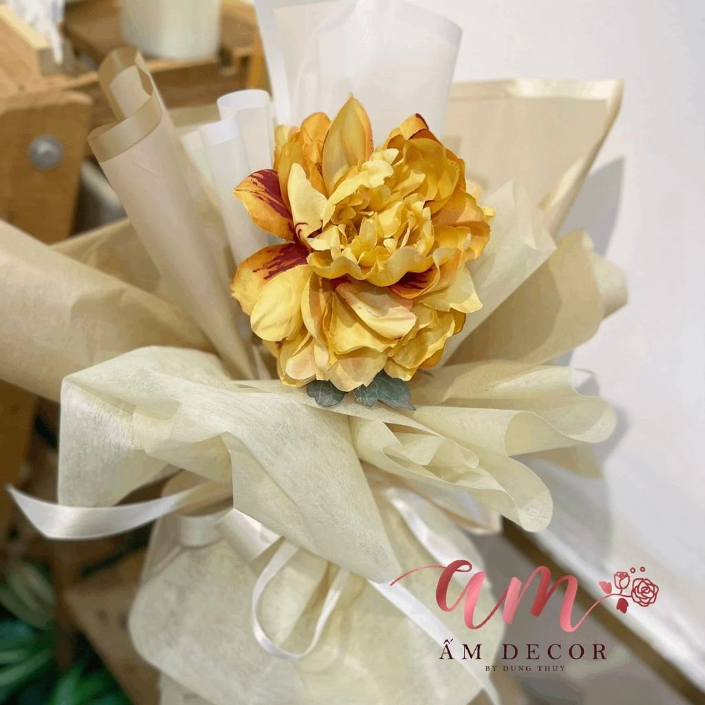 PEONY BLONDE CLASSIC