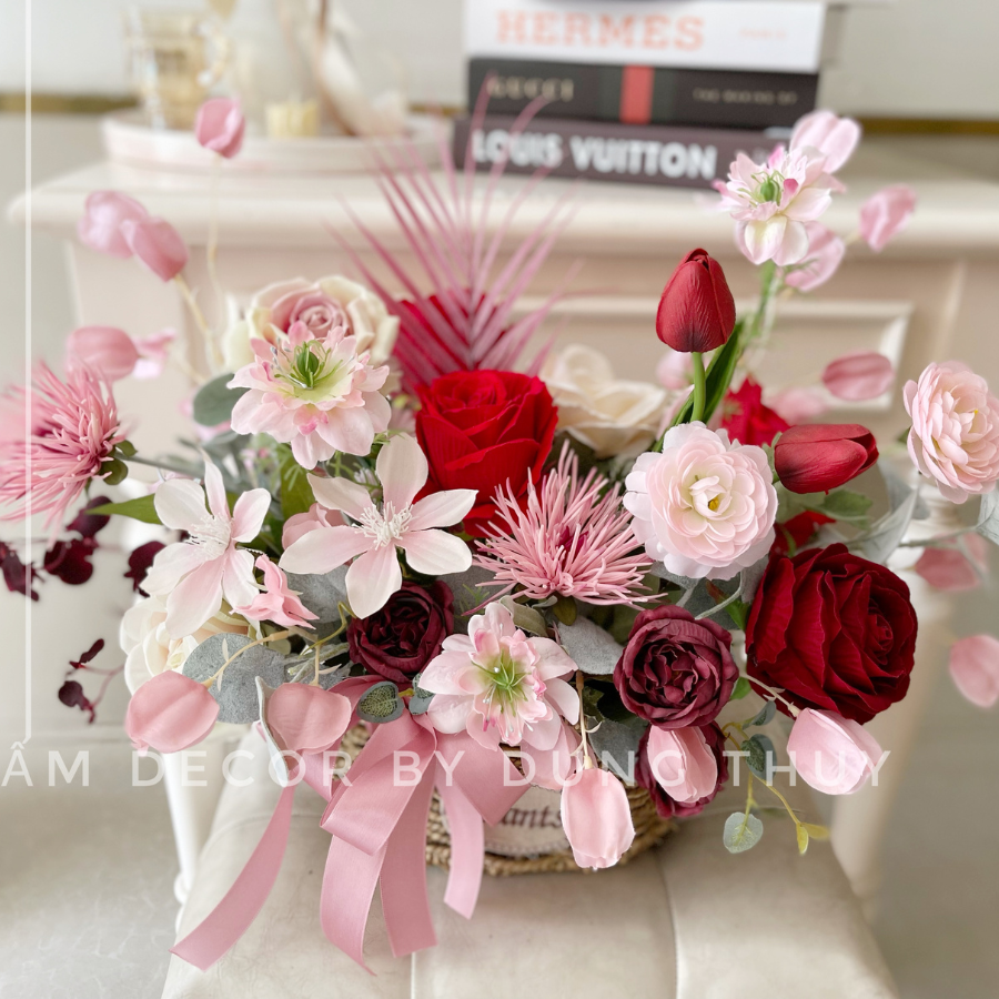 ZGiỏ Hoa Redamancy