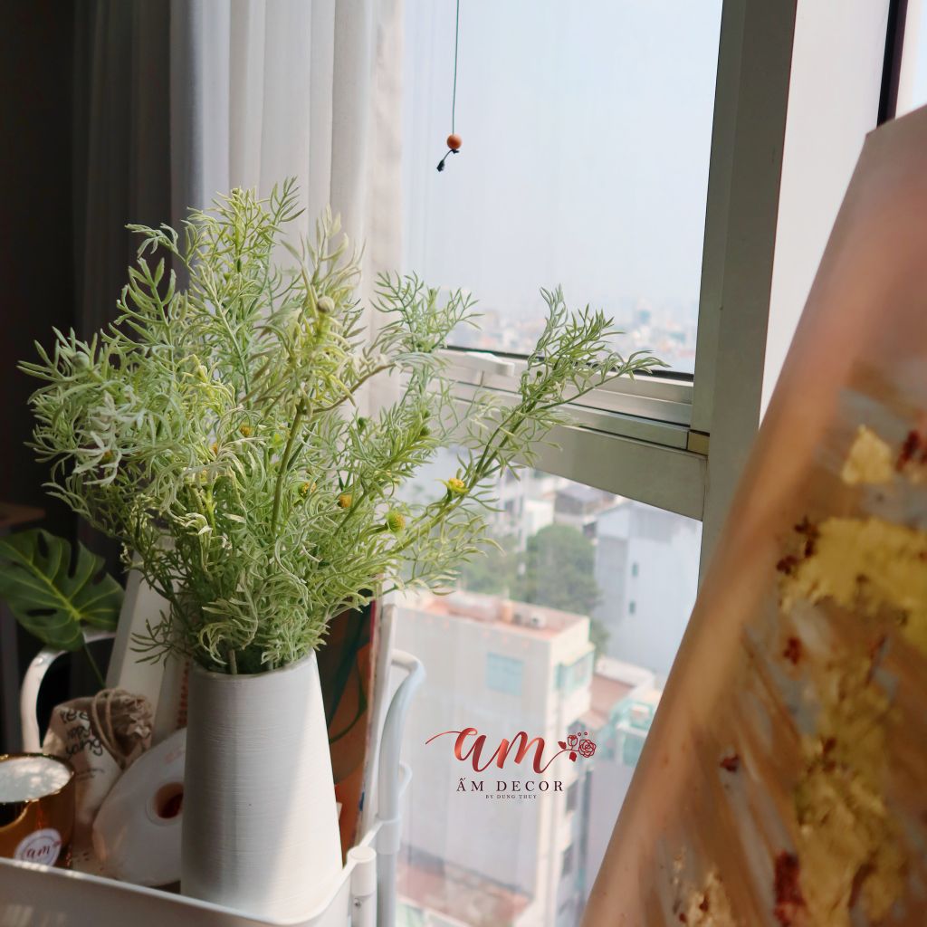 LÁ KIM ĐIỂM VÀNG PHỦ NHUNG