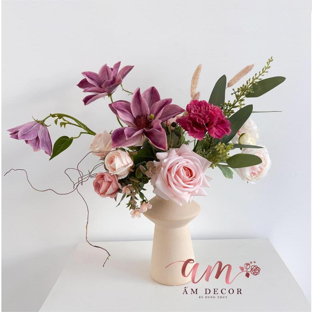 LỌ HOA MAUVE ELEGANCE