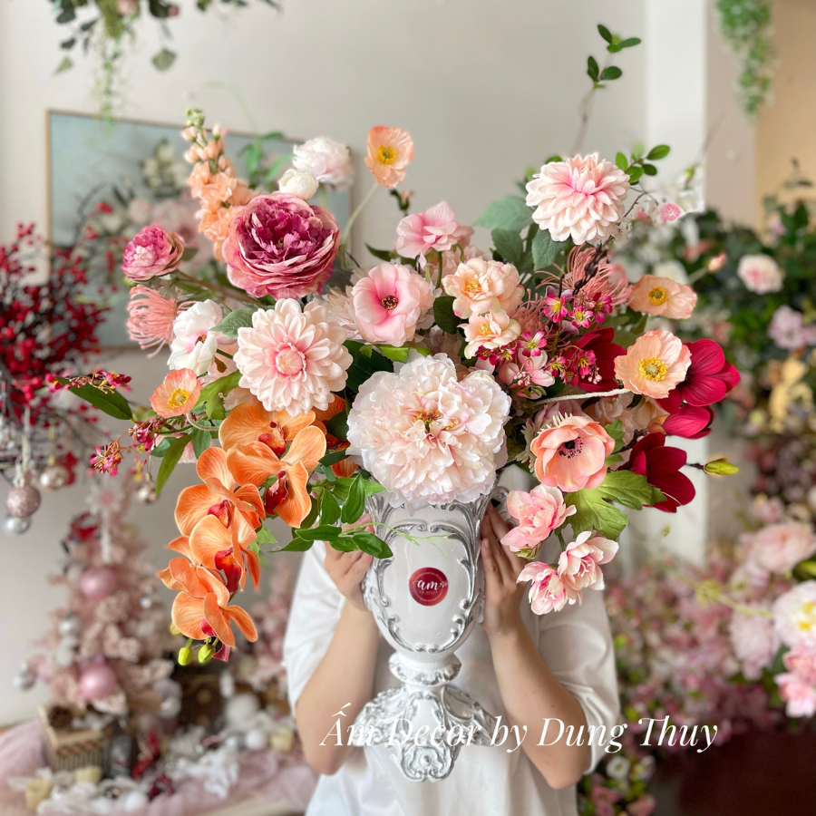 BÌNH HOA KIỂU ÂU PARAMNESIA