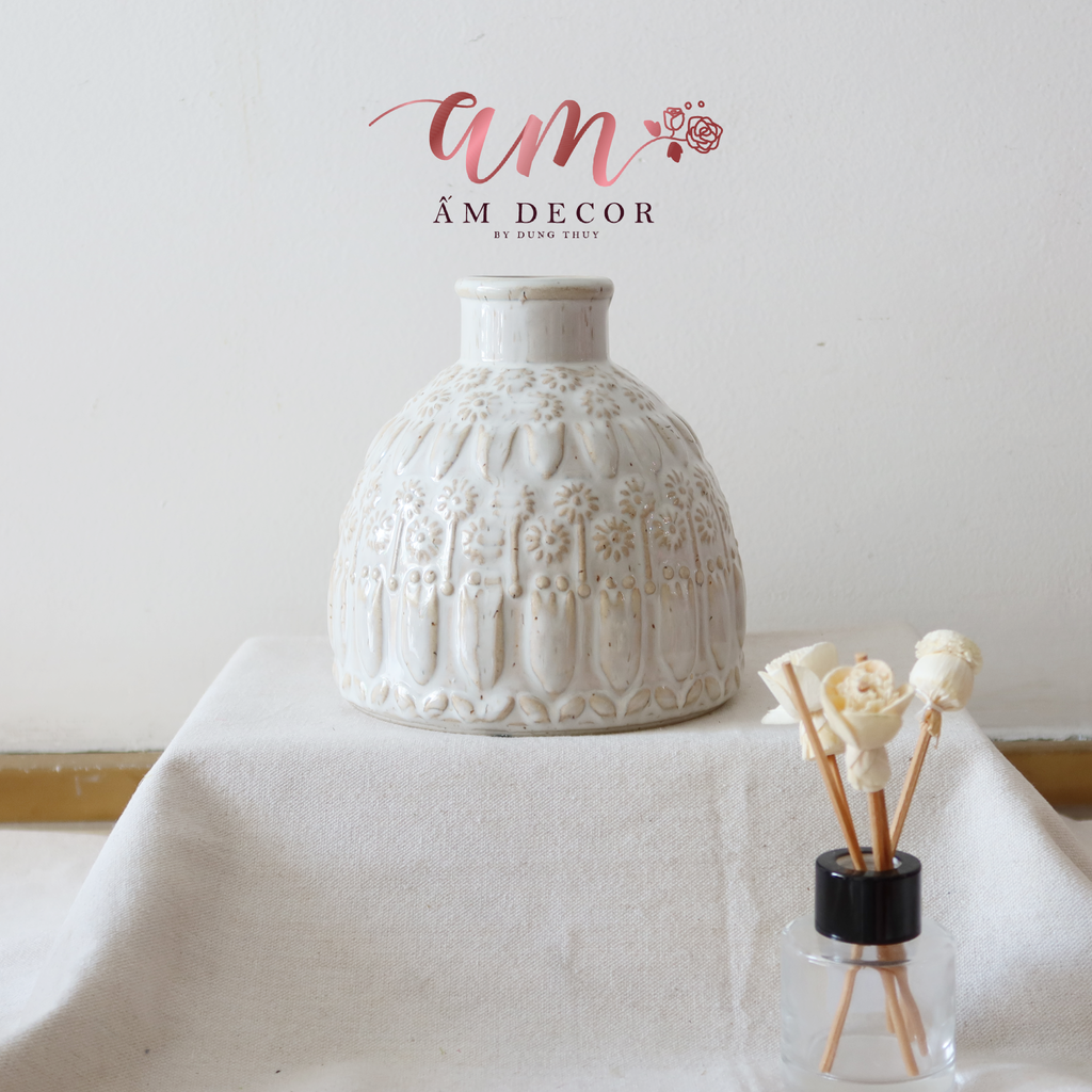 Bình Gốm Cổ Điển Kiểu Âu