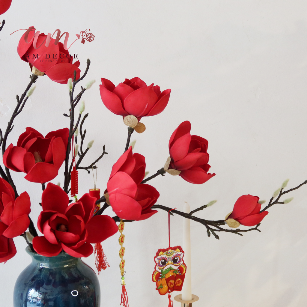 ZBÌNH HOA MỘC LAN ĐỎ TRƯỜNG XUÂN