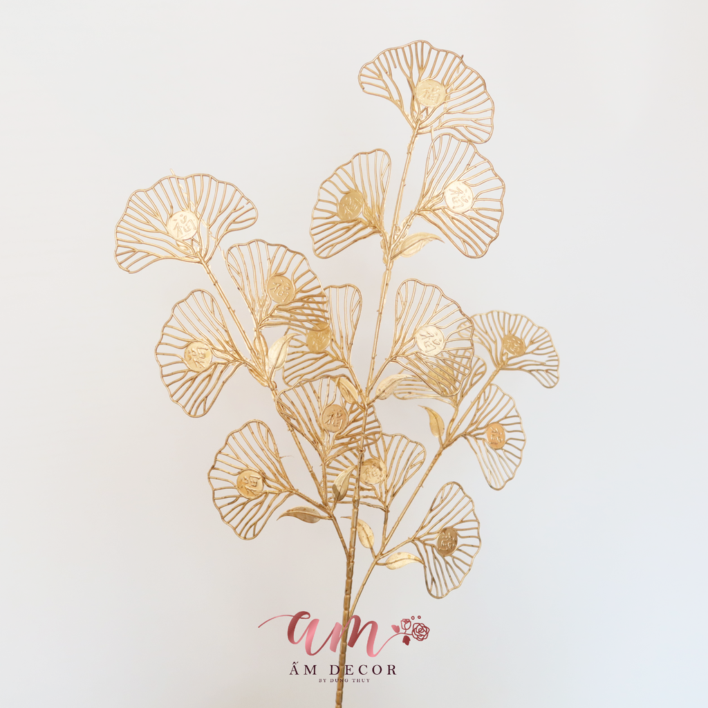 LÁ QUẠT MẠ VÀNG