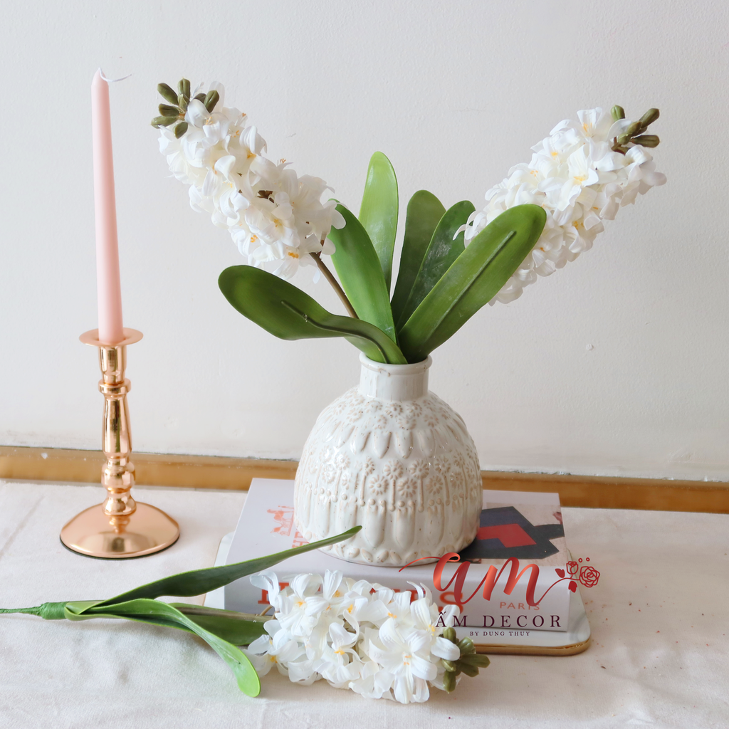 ZBÌNH HOA ĐỂ BÀN CỔ ĐIỂN INES